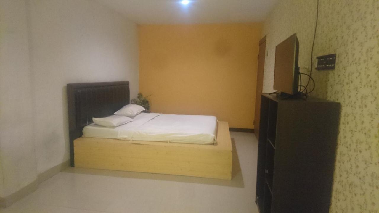 Sz Nine One Hotel Medan Buitenkant foto