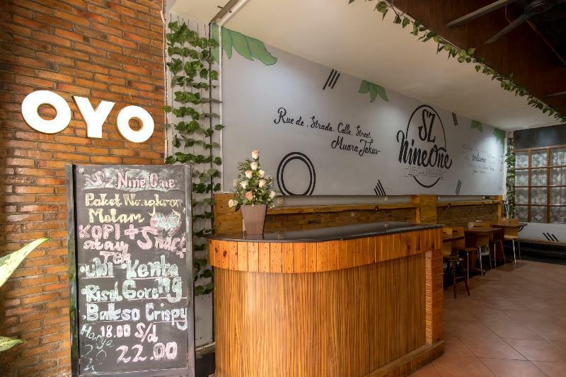 Sz Nine One Hotel Medan Buitenkant foto