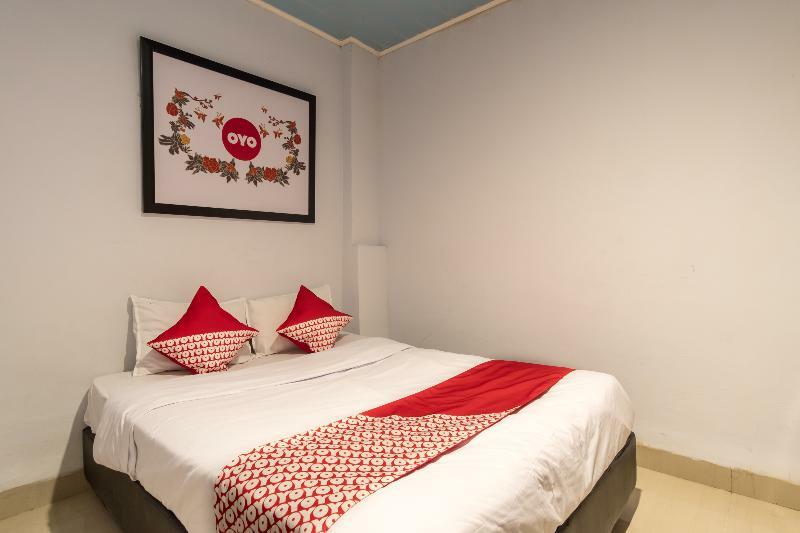 Sz Nine One Hotel Medan Buitenkant foto
