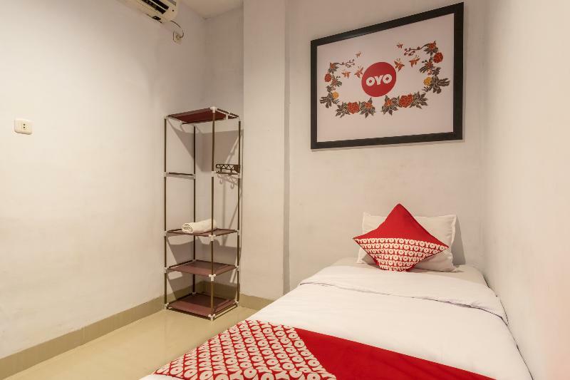 Sz Nine One Hotel Medan Buitenkant foto