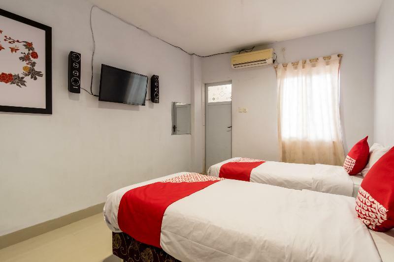 Sz Nine One Hotel Medan Buitenkant foto